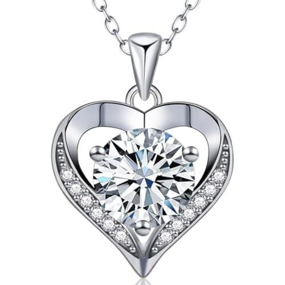 KAVAGOBO 2ct Moissanite Heart-shaped Pendant Necklace is The Best Gift for Wife